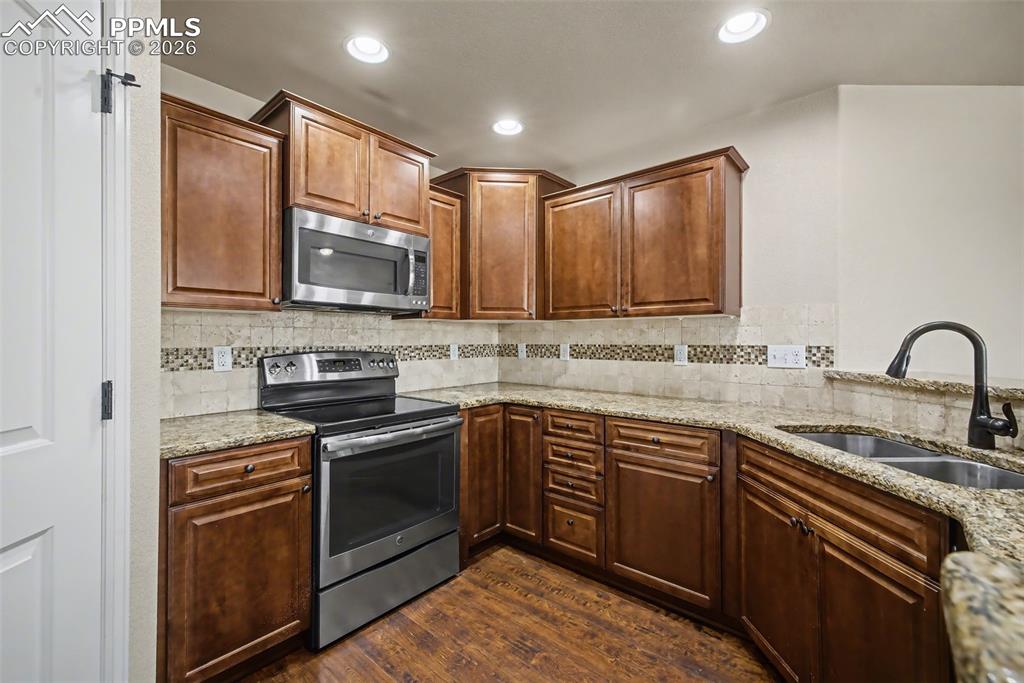 6623 Young Oak Grove Colorado Springs CO 80923