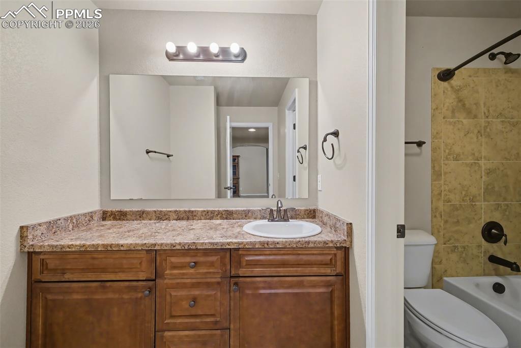6623 Young Oak Grove Colorado Springs CO 80923