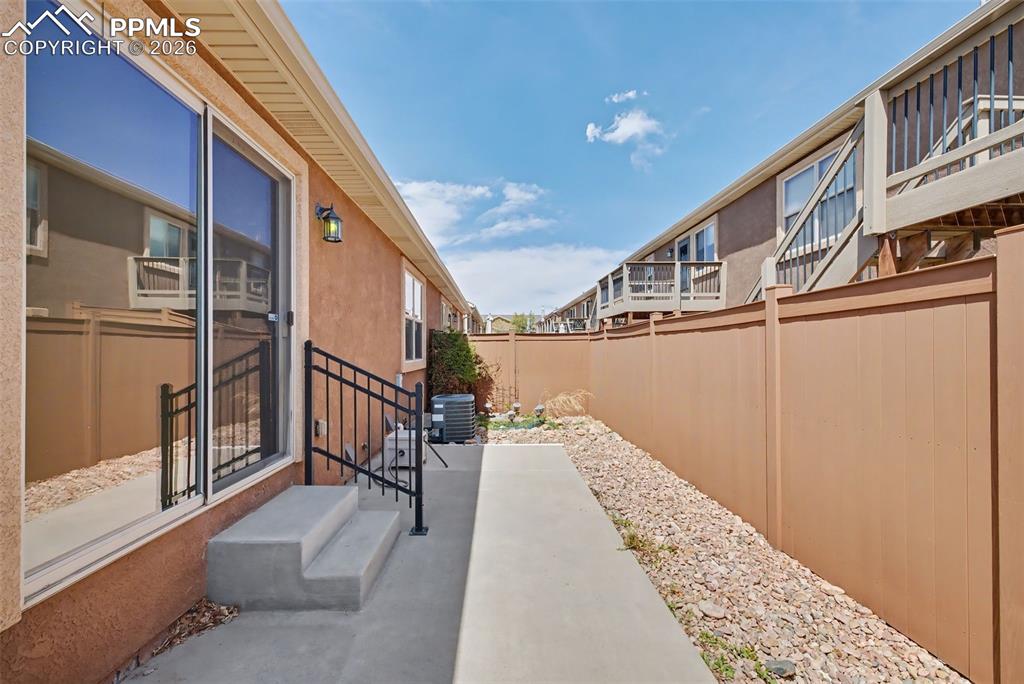 6623 Young Oak Grove Colorado Springs CO 80923