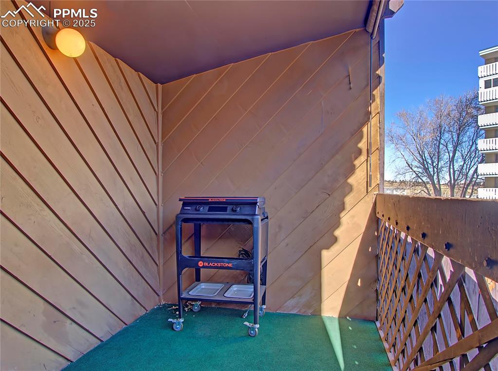 935 Saturn Drive Colorado Springs CO 80905