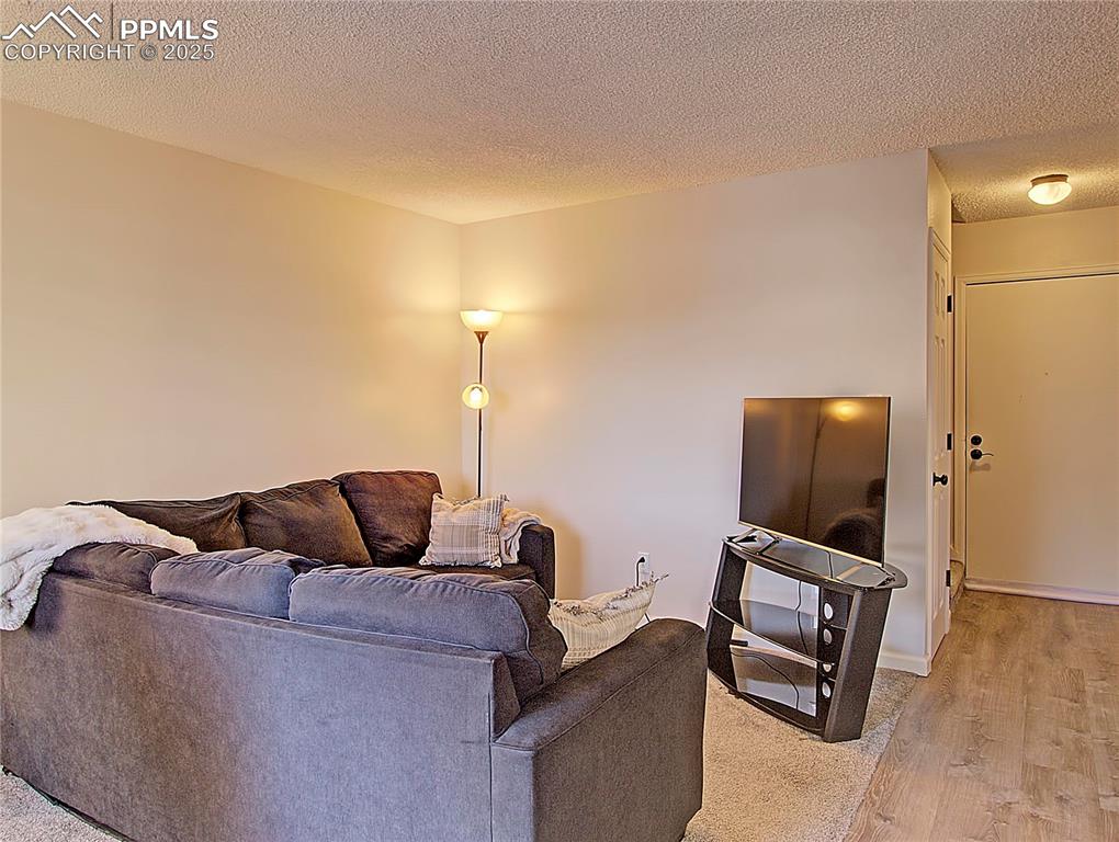 935 Saturn Drive Colorado Springs CO 80905
