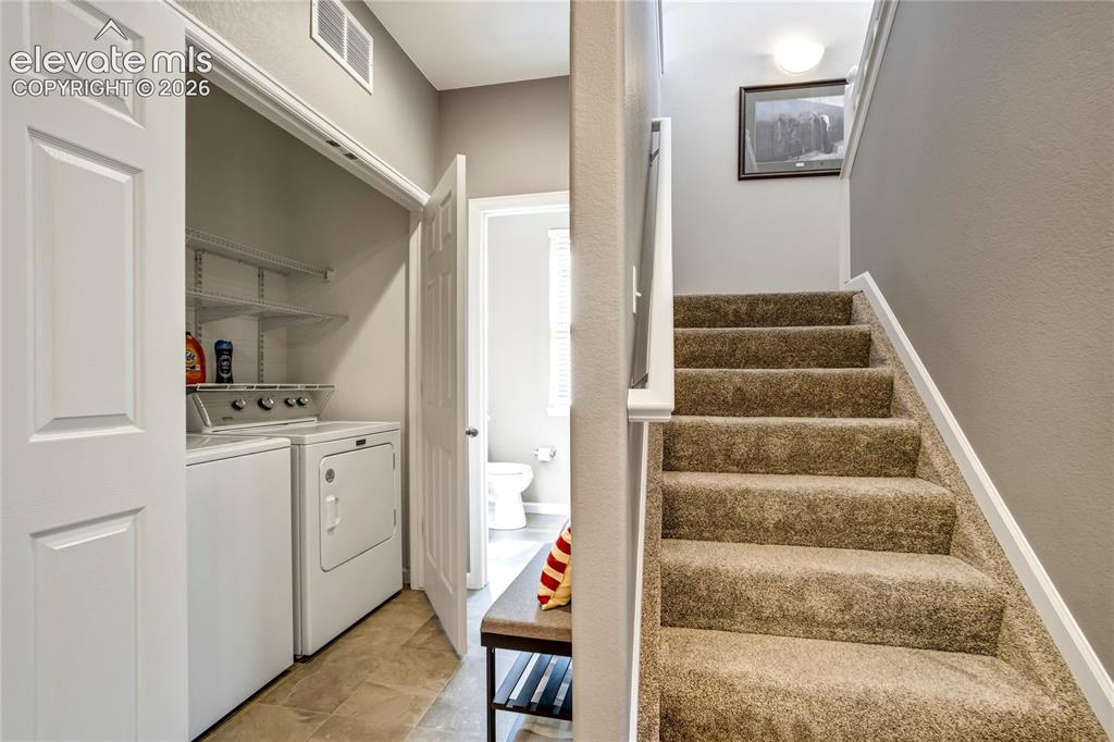 3931 Diamond Ridge View Colorado Springs CO 80918