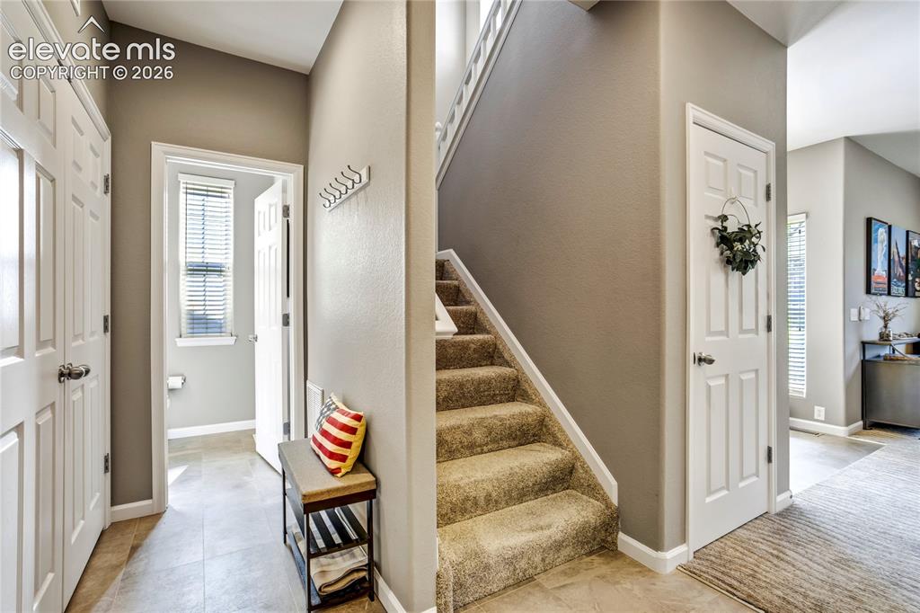 3931 Diamond Ridge View Colorado Springs CO 80918
