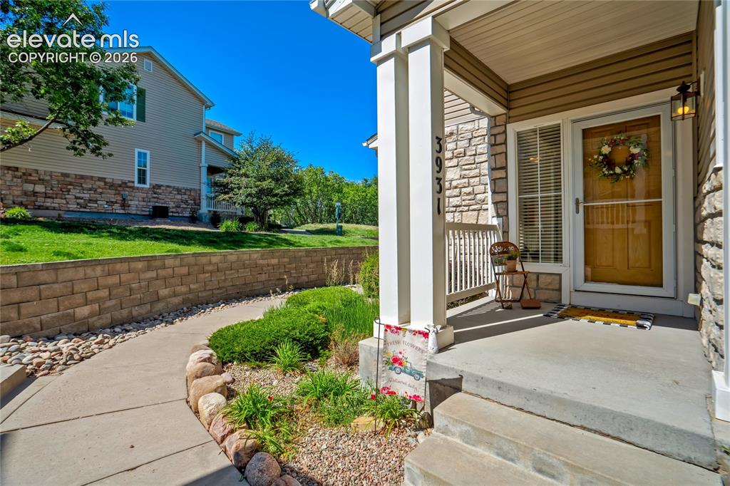 3931 Diamond Ridge View Colorado Springs CO 80918