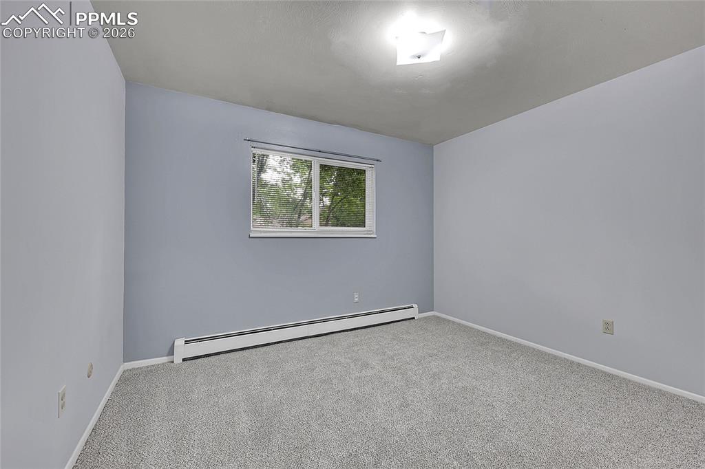 6633 W Dublin Loop Colorado Springs CO 80918