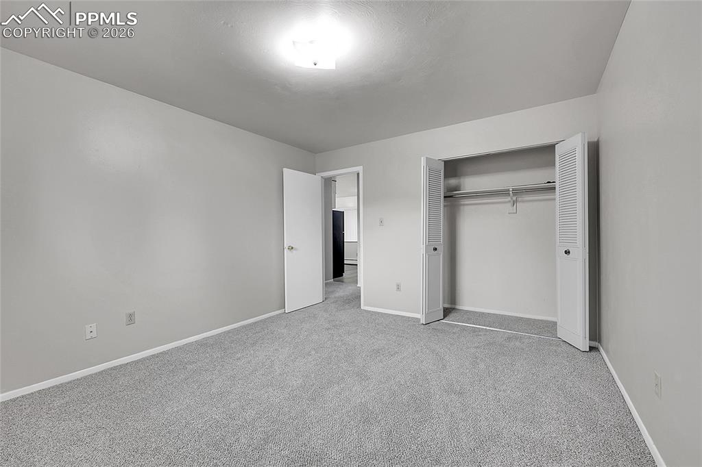 6633 W Dublin Loop Colorado Springs CO 80918