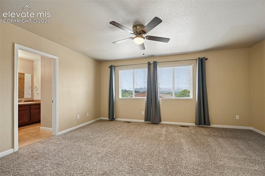 6089 Kingdom View Colorado Springs CO 80918