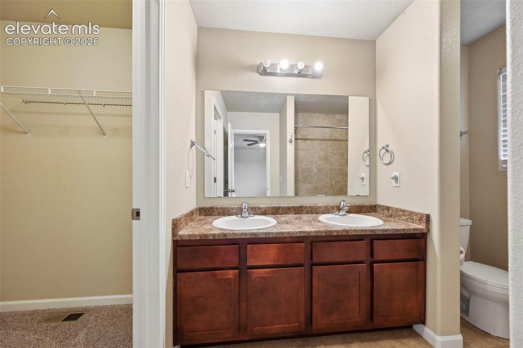 6089 Kingdom View Colorado Springs CO 80918