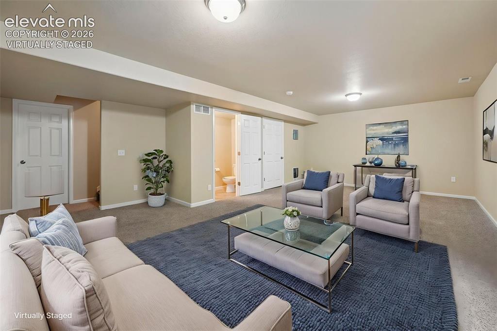 6089 Kingdom View Colorado Springs CO 80918
