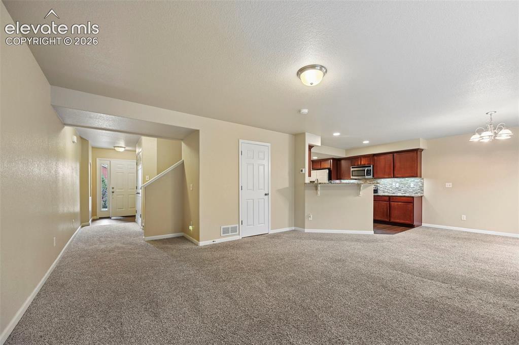 6089 Kingdom View Colorado Springs CO 80918