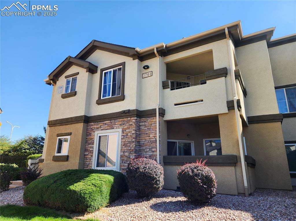 3748 Riviera Grove Colorado Springs CO 80922