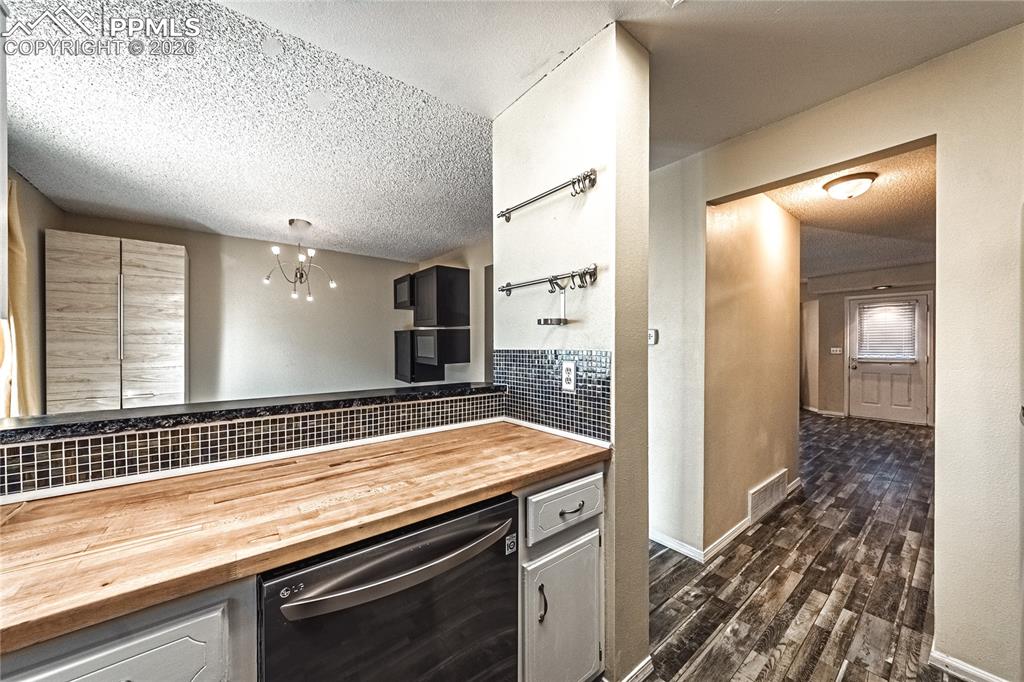 3914 Berkley Court Colorado Springs CO 80906