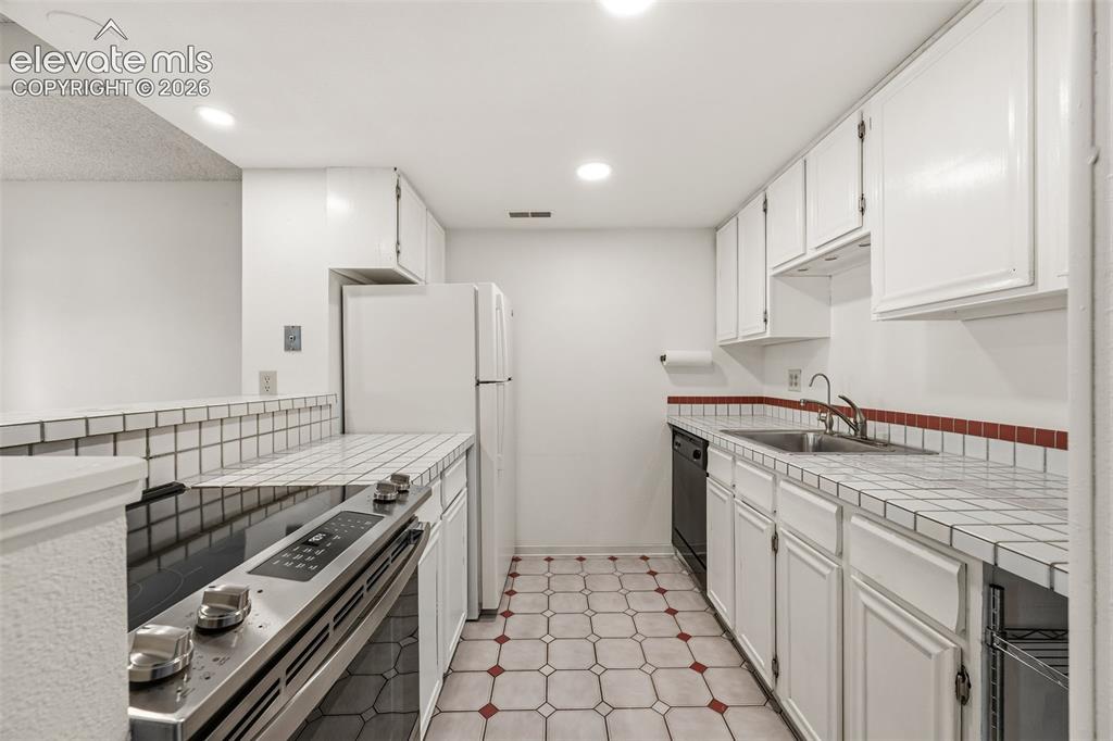1018 Fontmore Road Colorado Springs CO 80904