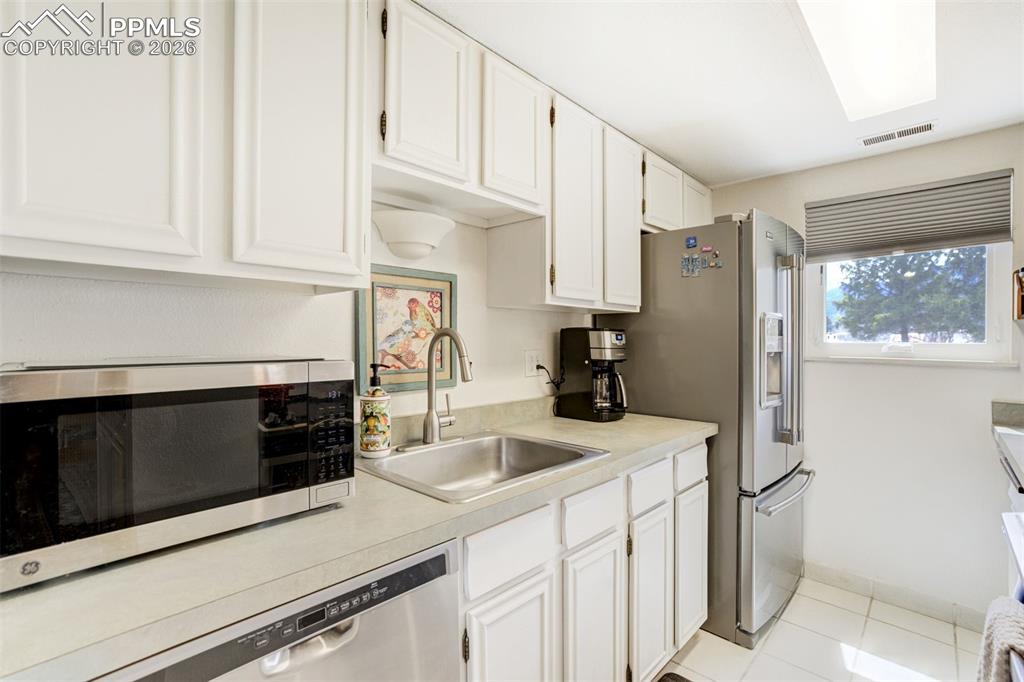 1098 Fontmore Road Colorado Springs CO 80904
