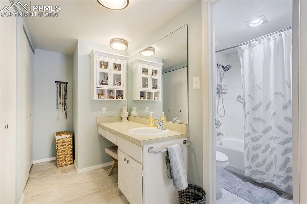 1098 Fontmore Road Colorado Springs CO 80904