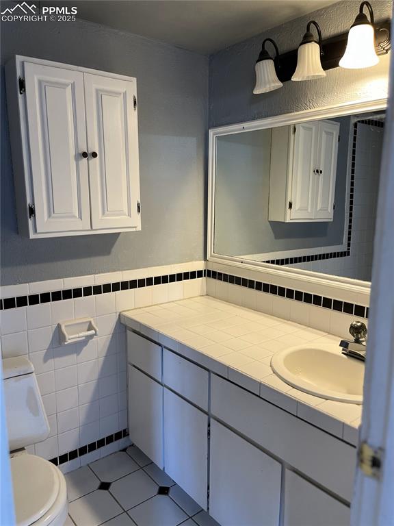 1708 Sawyer Way Colorado Springs CO 80915