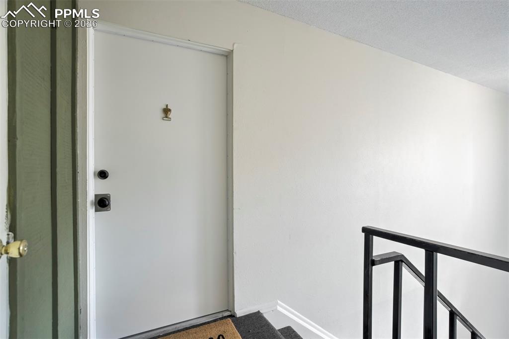 1708 Sawyer Way Colorado Springs CO 80915