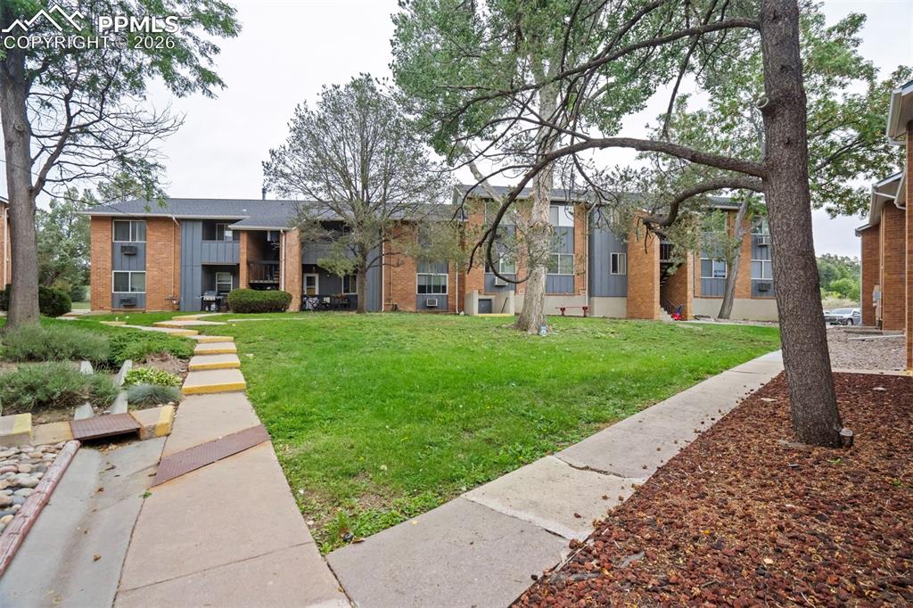 1708 Sawyer Way Colorado Springs CO 80915