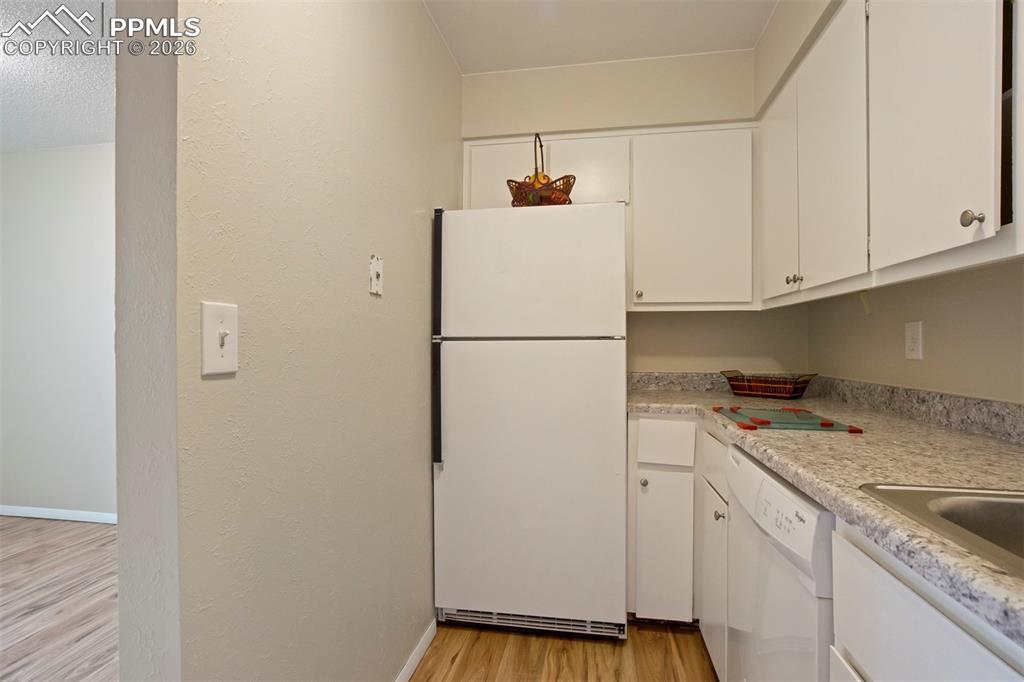 1708 Sawyer Way Colorado Springs CO 80915