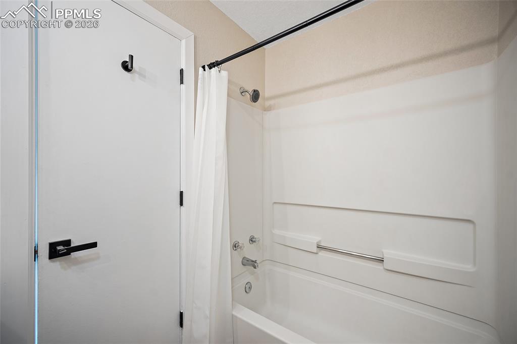 2120 Boston Terrace Colorado Springs CO 80904