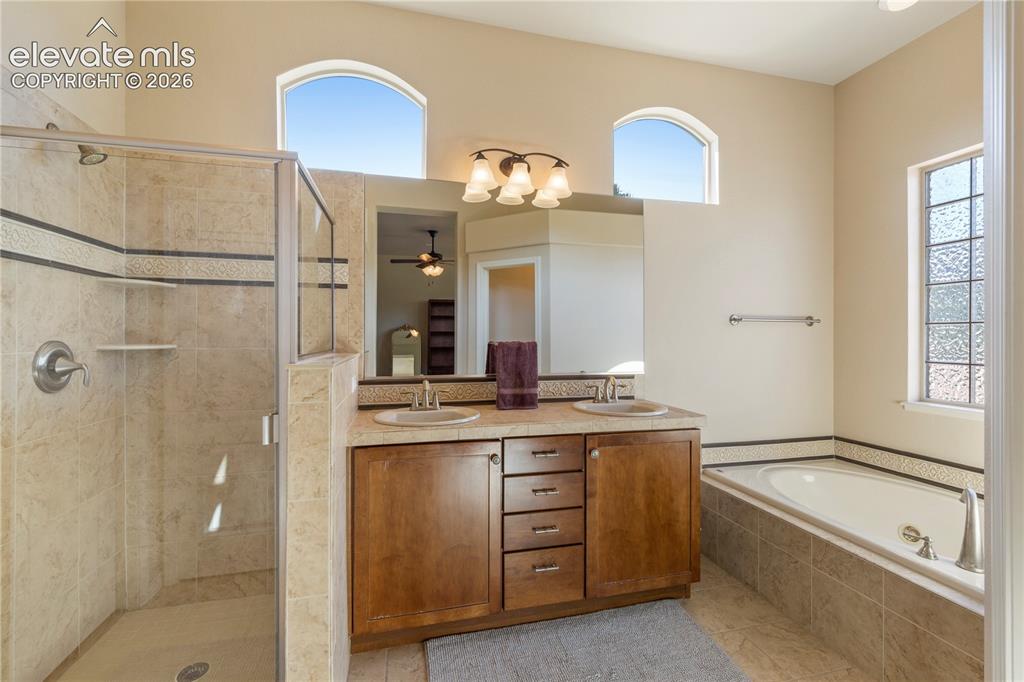 2615 Pine Knoll View Colorado Springs CO 80920