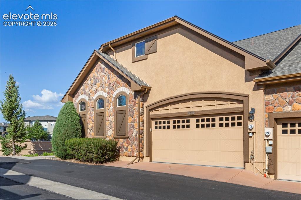 2615 Pine Knoll View Colorado Springs CO 80920