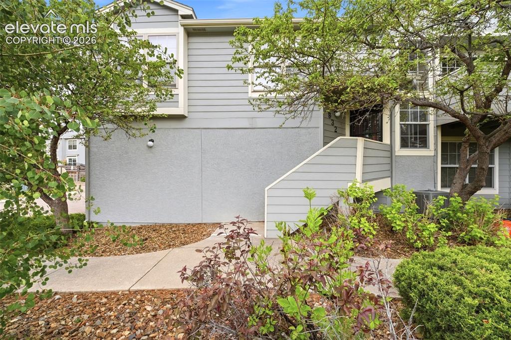932 Tampico Court Colorado Springs CO 80910