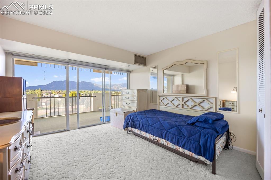 411 Lakewood Circle Colorado Springs CO 80910