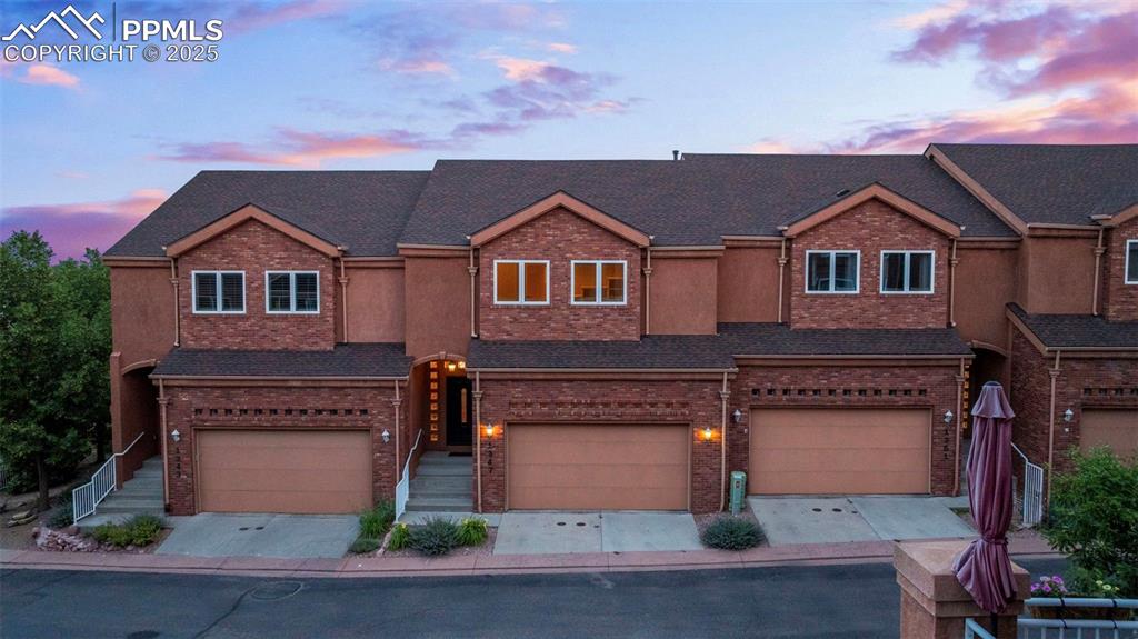1347 Mirrillion Heights Colorado Springs CO 80904