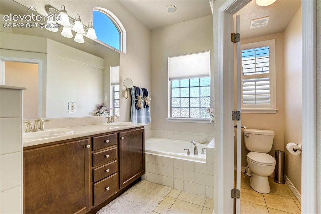 9508 Carriage Creek Point Colorado Springs CO 80920