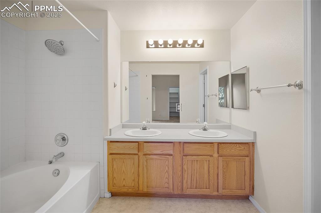 3870 Strawberry Field Grove Colorado Springs CO 80906