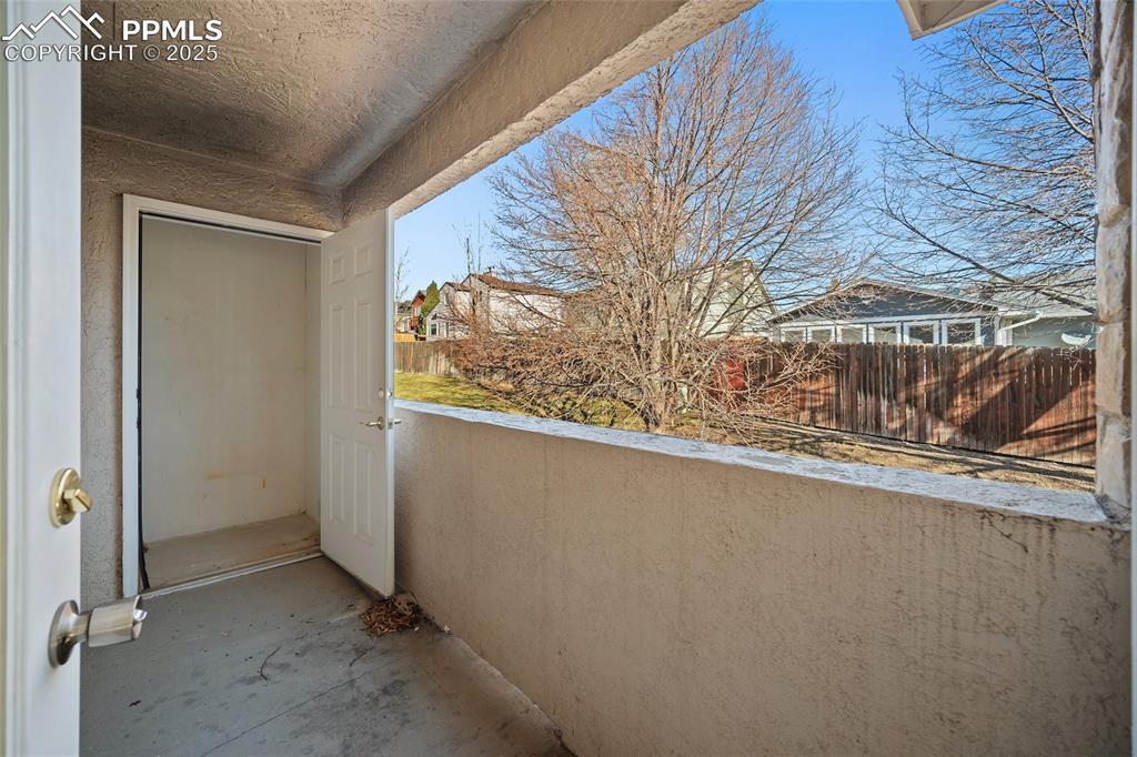 3870 Strawberry Field Grove Colorado Springs CO 80906