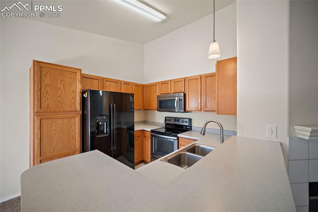 3870 Strawberry Field Grove Colorado Springs CO 80906