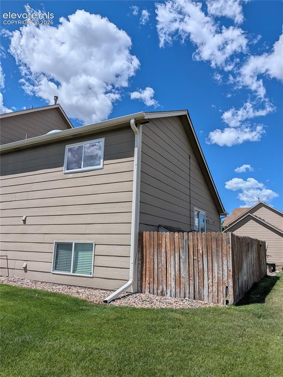 4813 Live Oak Drive Colorado Springs CO 80916