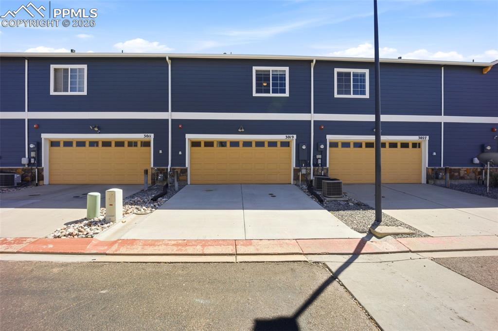 3019 Shikra View Colorado Springs CO 80916