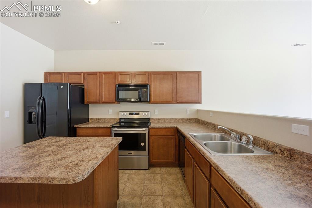 3019 Shikra View Colorado Springs CO 80916