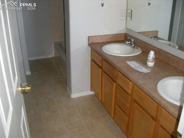 636 Cima Vista Point Colorado Springs CO 80916