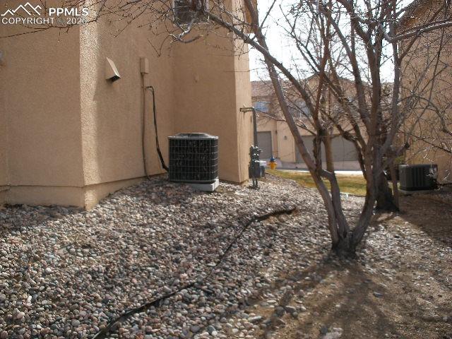 636 Cima Vista Point Colorado Springs CO 80916