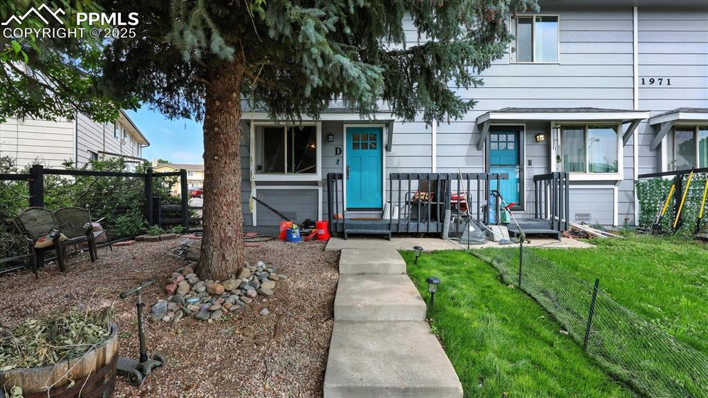 1971 Mineola Street Colorado Springs CO 80915