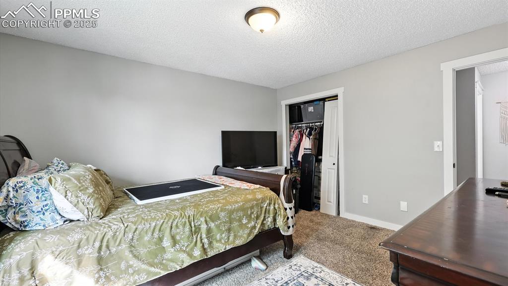 1971 Mineola Street Colorado Springs CO 80915