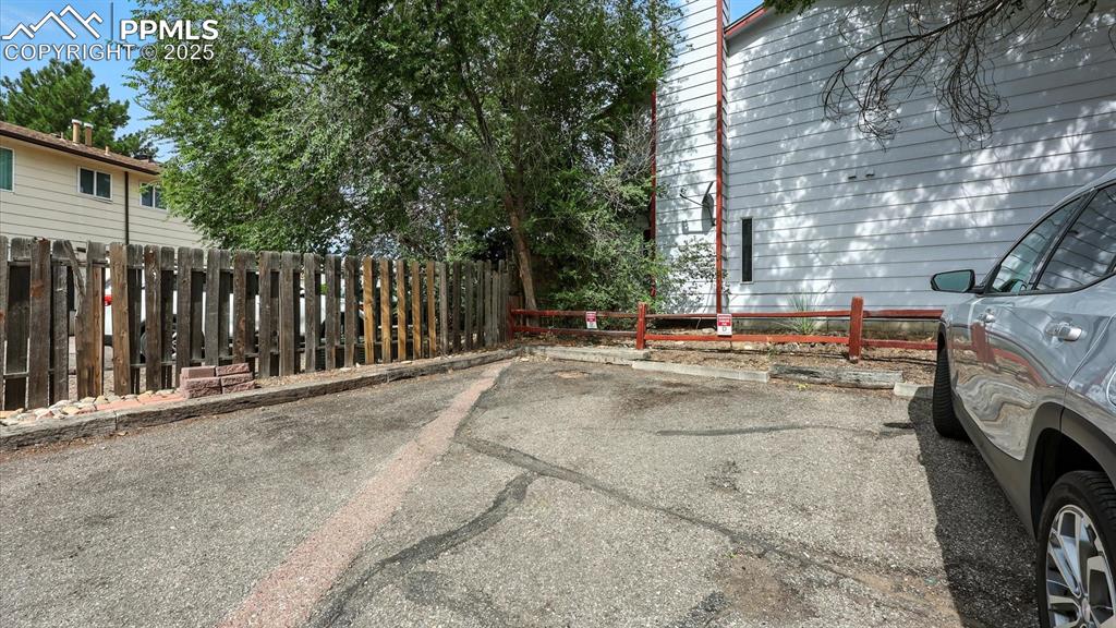 1971 Mineola Street Colorado Springs CO 80915