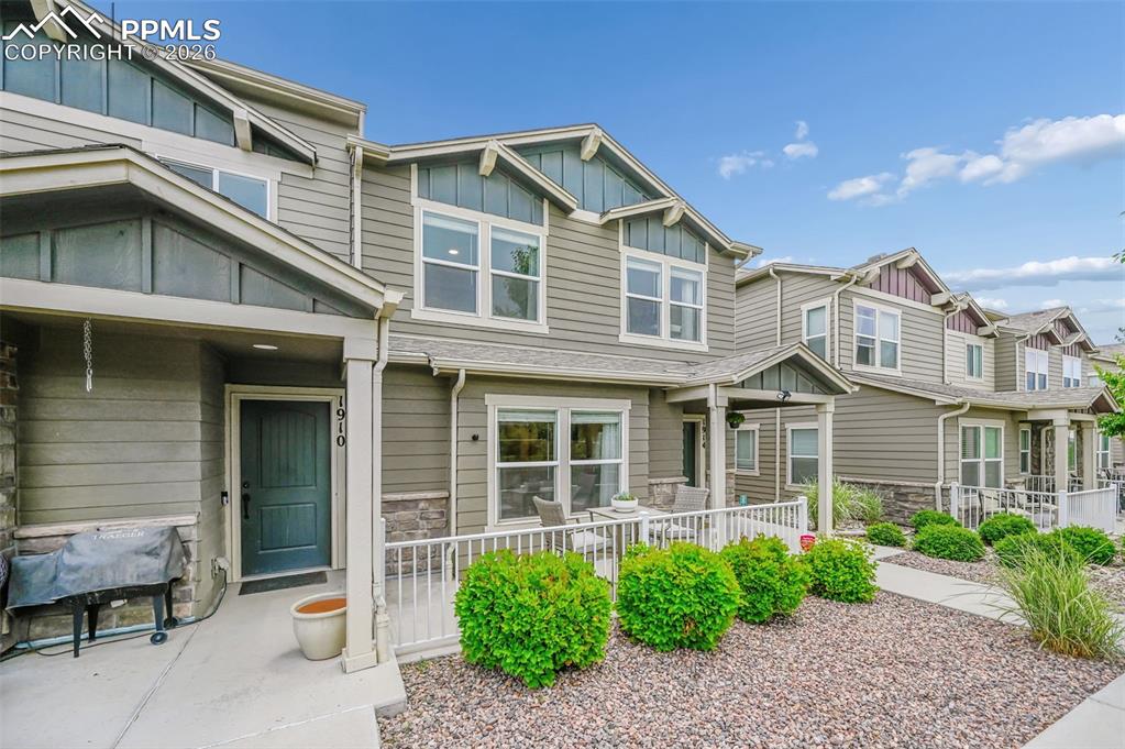 1914 Birmingham Loop Colorado Springs CO 80910