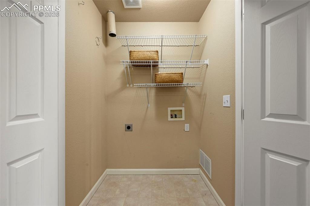 7045 Ash Creek Heights Colorado Springs CO 80922