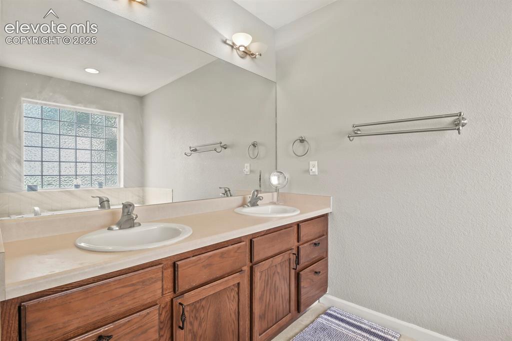 1346 Mirrillion Heights Colorado Springs CO 80904