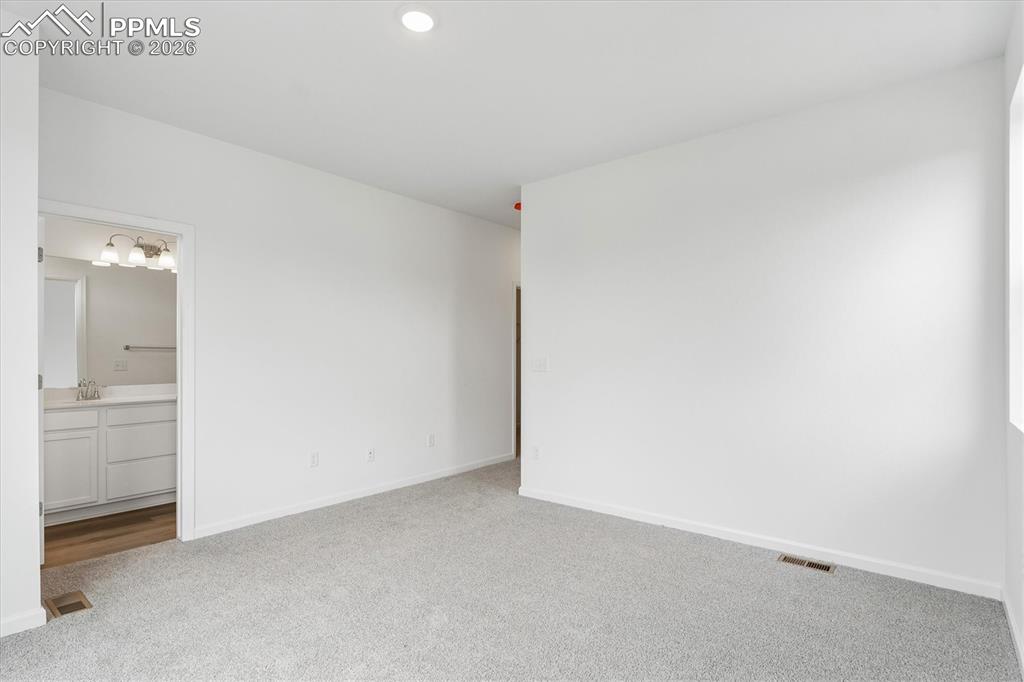 2462 Serviceberry Grove Colorado Springs CO 80915