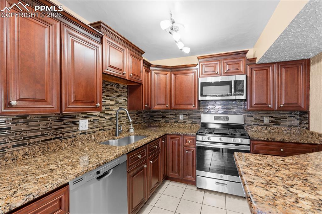 3043 E Fountain Boulevard Colorado Springs CO 80910