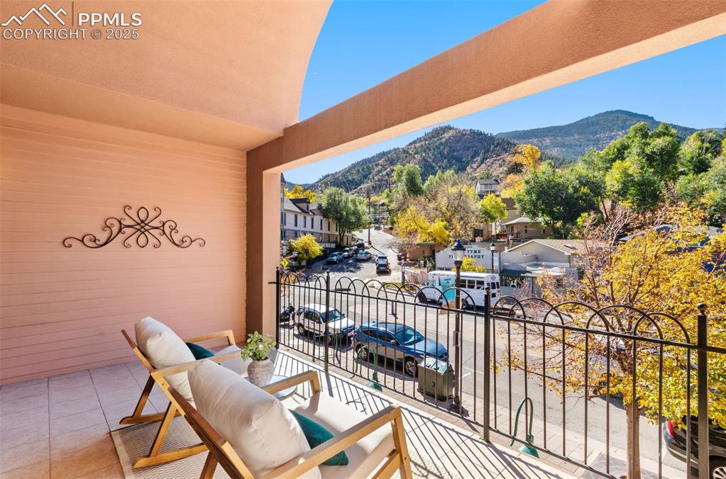 906 Manitou Avenue Manitou Springs CO 80829