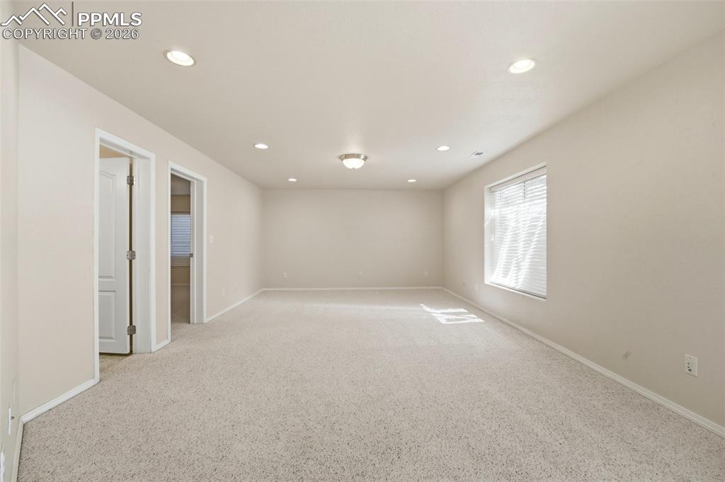 5547 Sonnet Heights Colorado Springs CO 80918