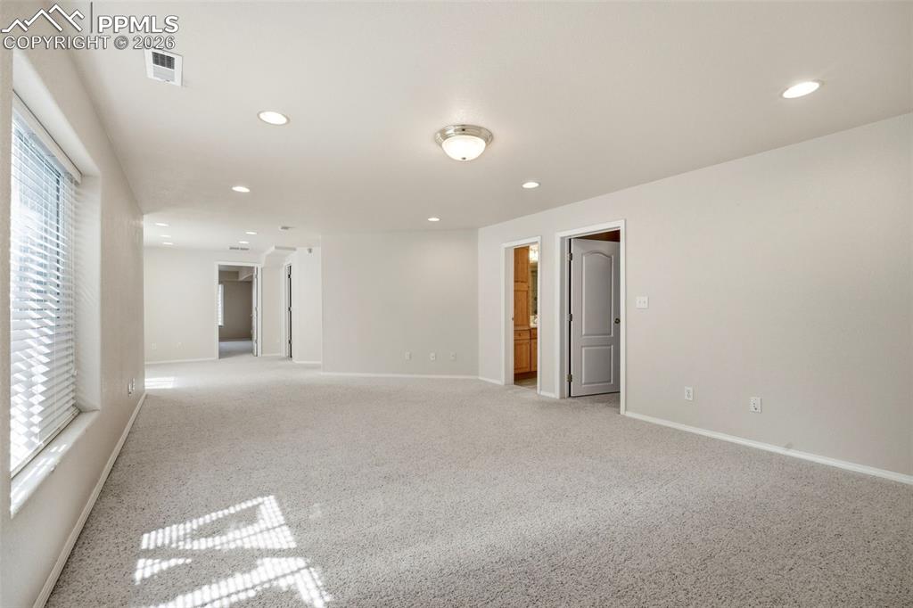 5547 Sonnet Heights Colorado Springs CO 80918
