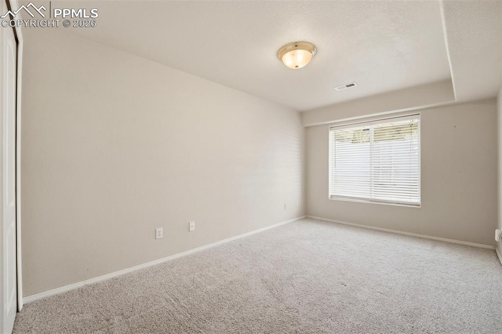 5547 Sonnet Heights Colorado Springs CO 80918